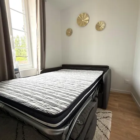 Le Nid Avec Cour Paratagee Appartement